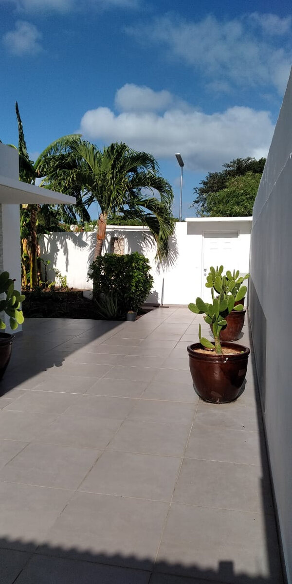 VILLA ALMOND GROVE ST. MAARTEN SXM