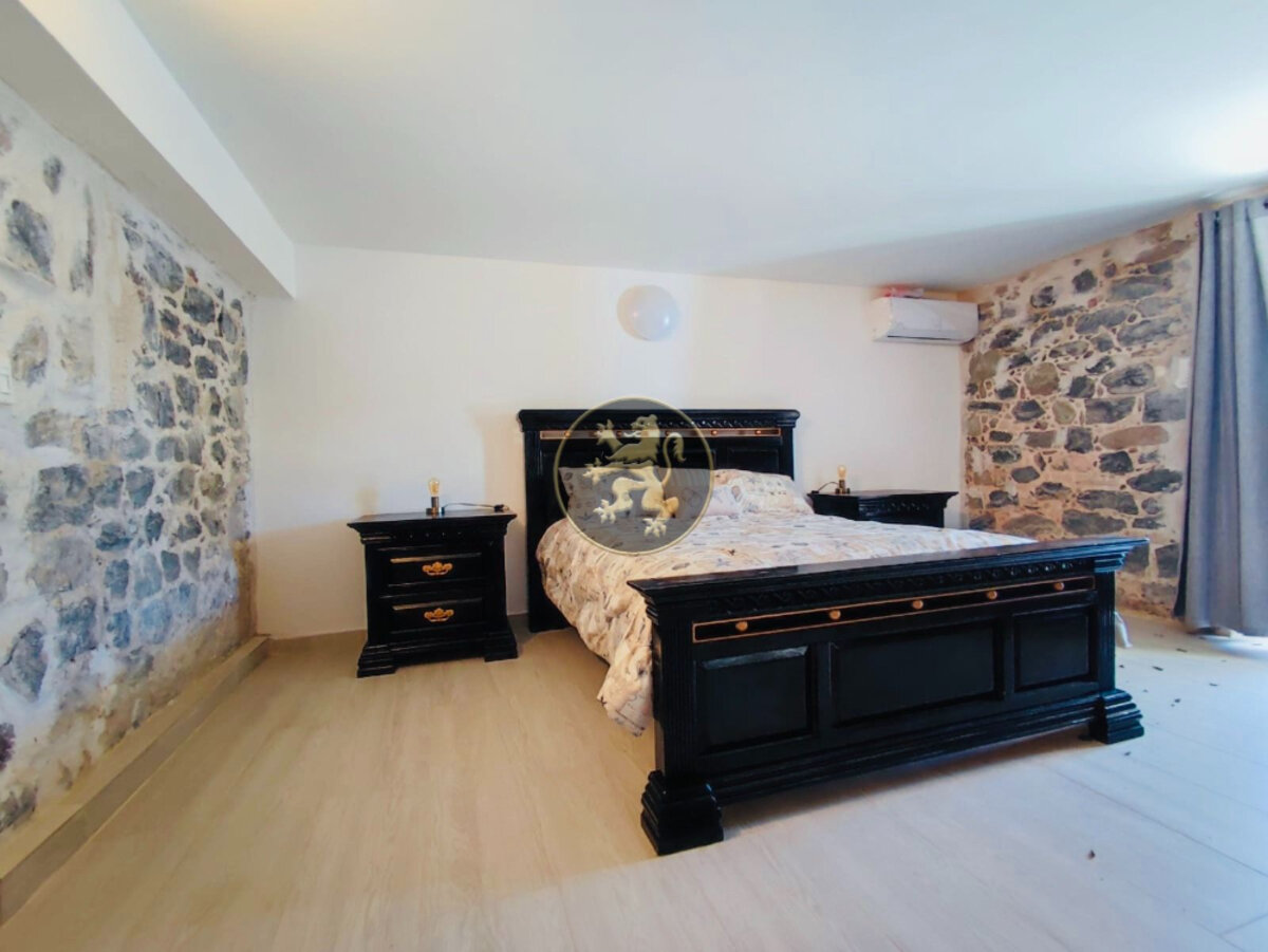 🔸4BR/4BA HOUSE🔸📍Almond Grove #401