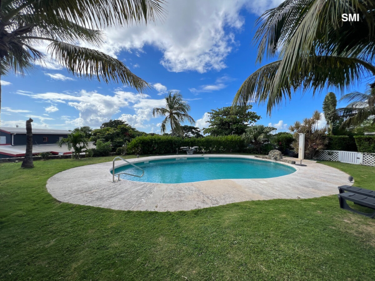Duplex Almond Grove Garden, Pool, gated, SXM