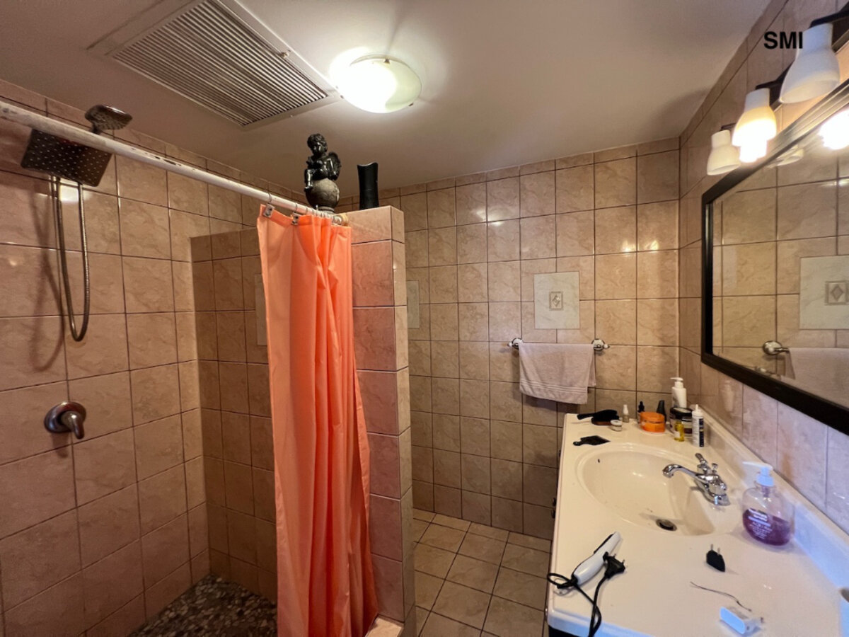 Duplex Almond Grove Garden, Pool, gated, SXM