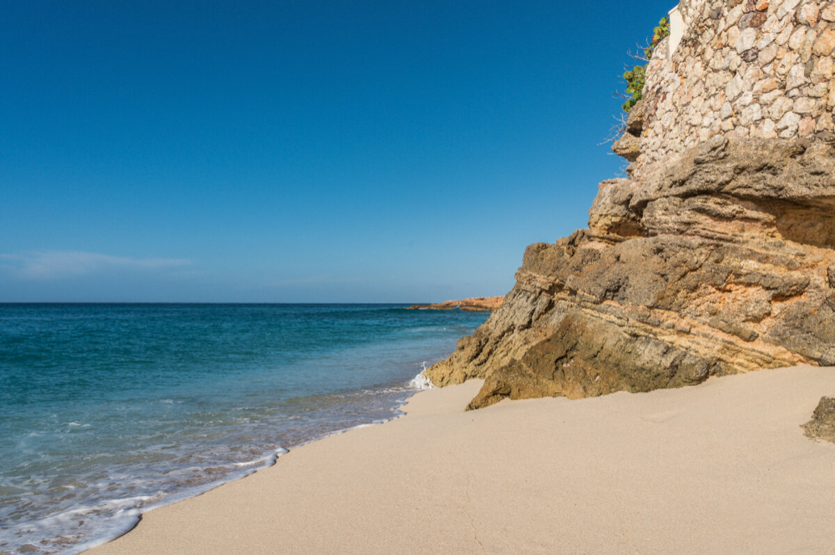 Hotel apartment investment