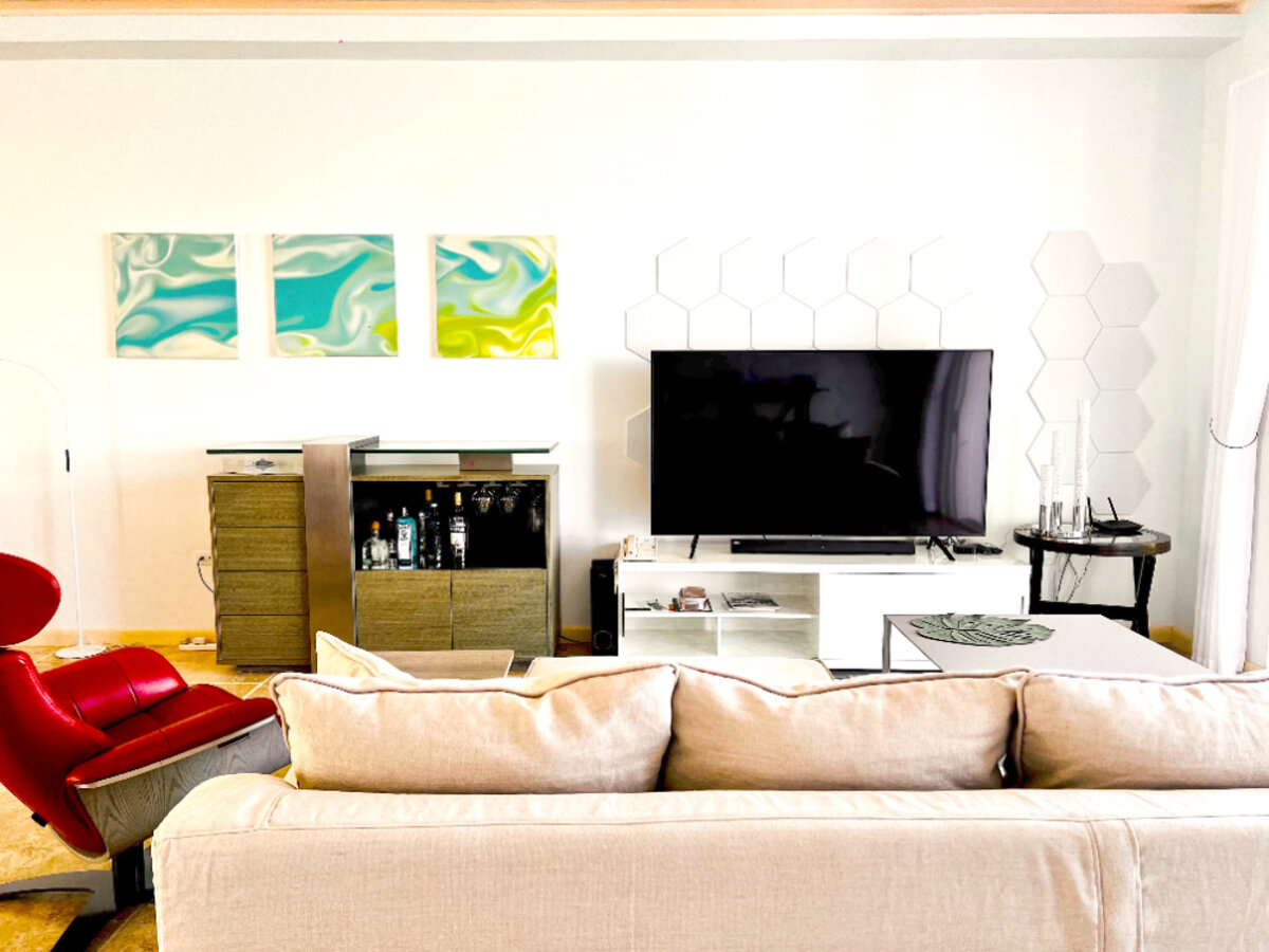 Waterfront 2 Br 2B baths Oyster Pond St. Maarten