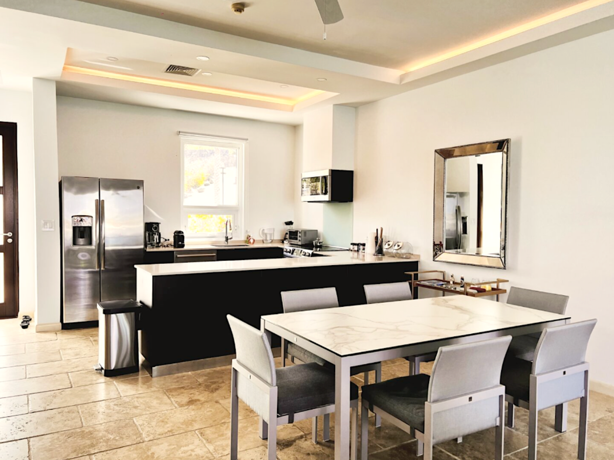 Waterfront 2 Br 2B baths Oyster Pond St. Maarten