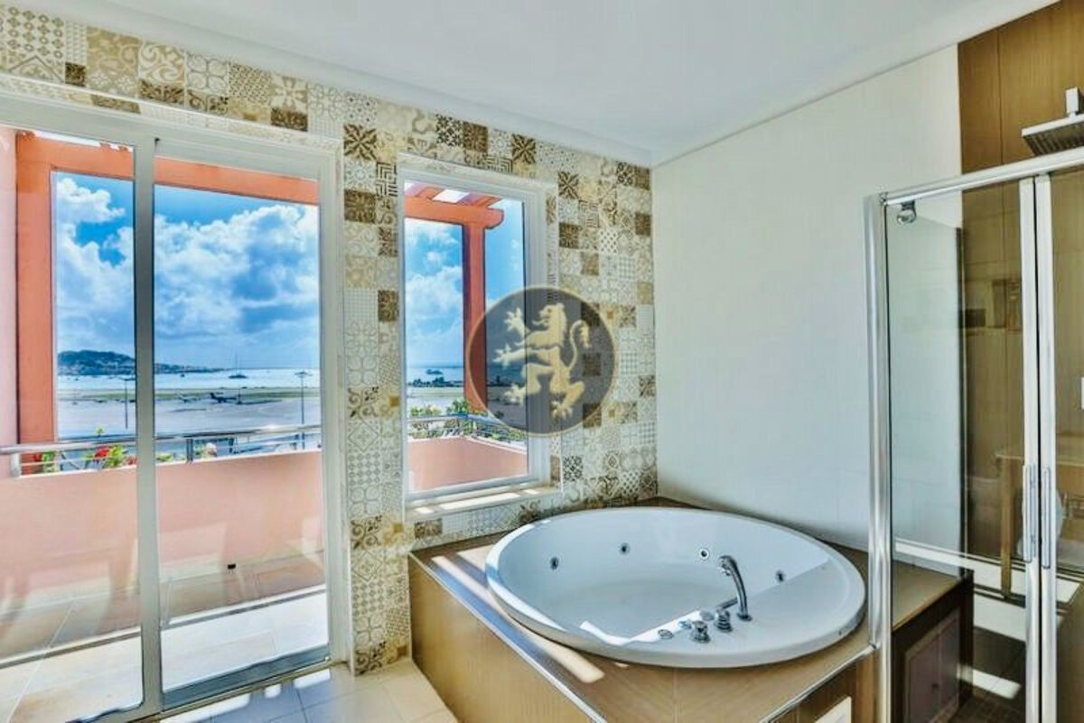 A Haven of Elegance for this Stunning Penthouse