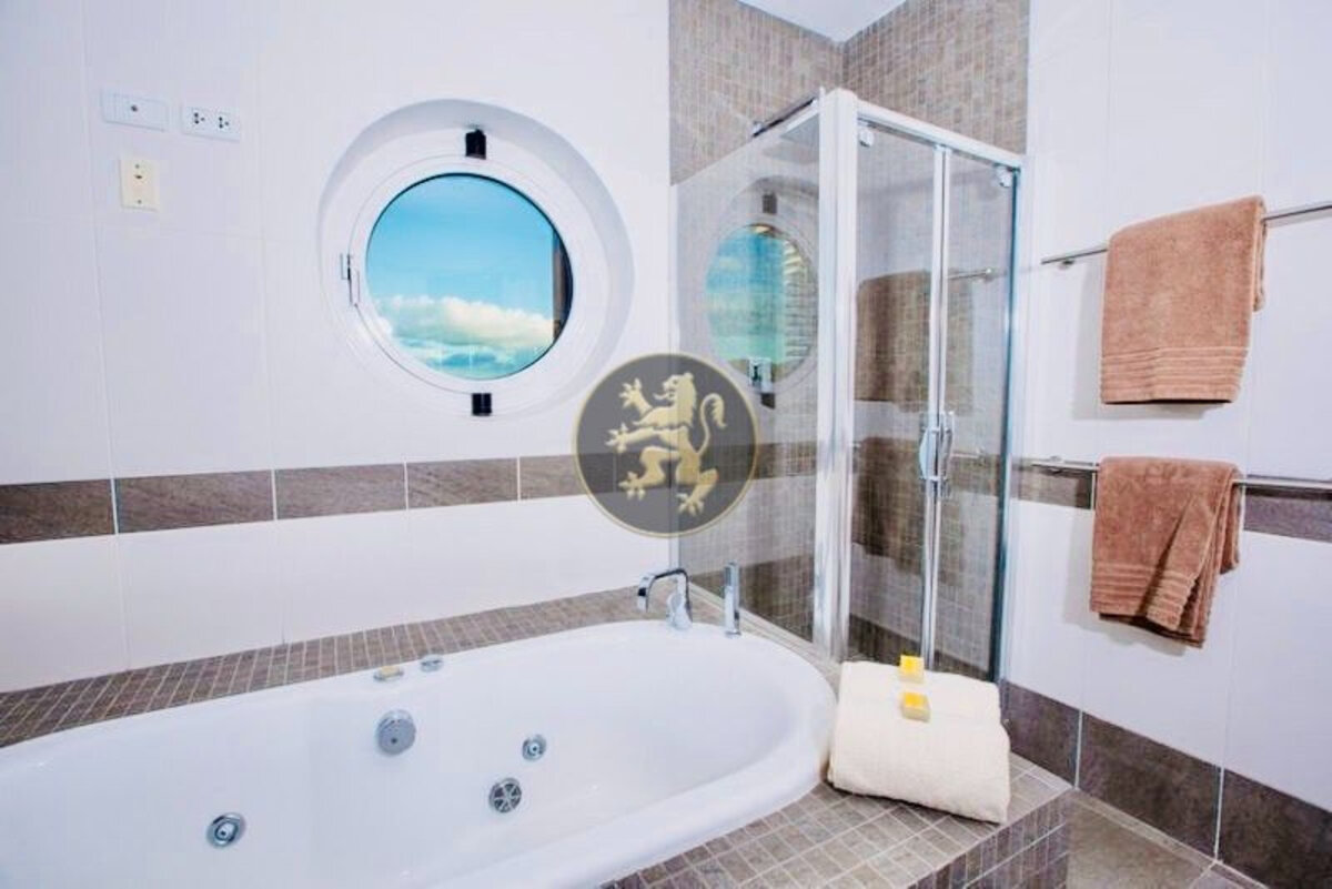 A Haven of Elegance for this Stunning Penthouse