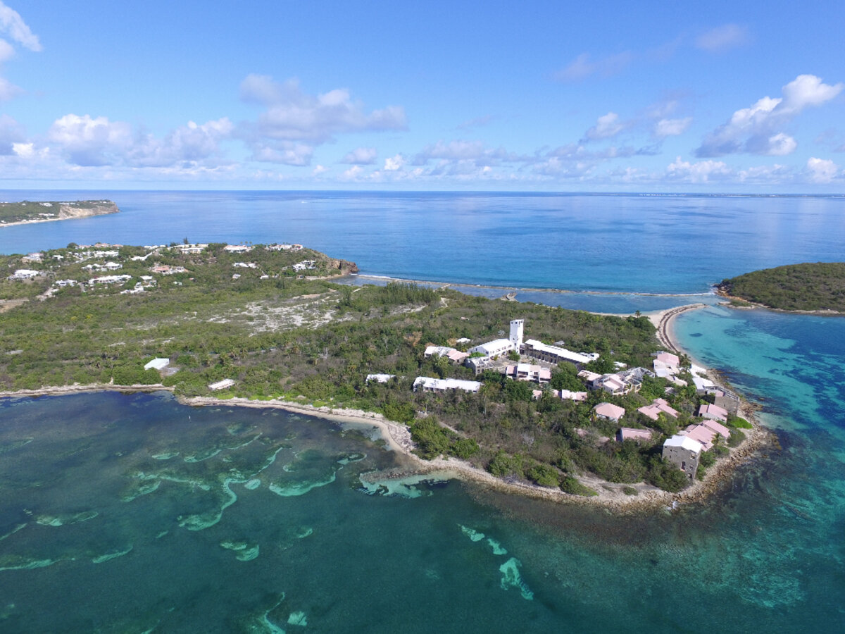 27 acres Beachfront St Martin