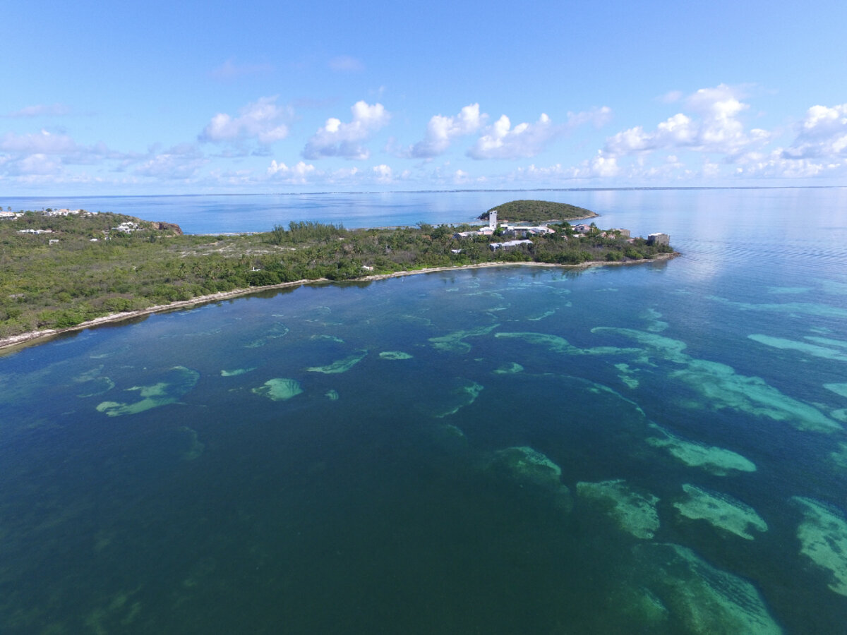 27 acres Beachfront St Martin