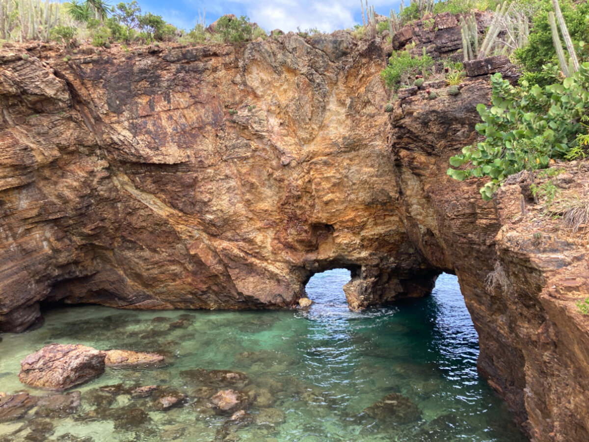 Terrain cote Baie Rouge Terres Basses