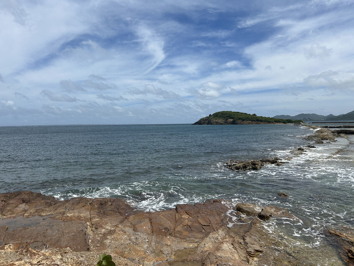 Terrain cote Baie Rouge Terres Basses