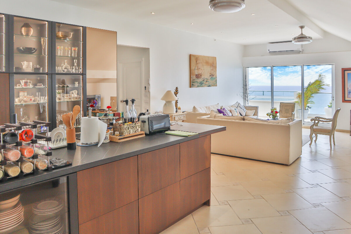 Beachfront Sapphire Penthouse