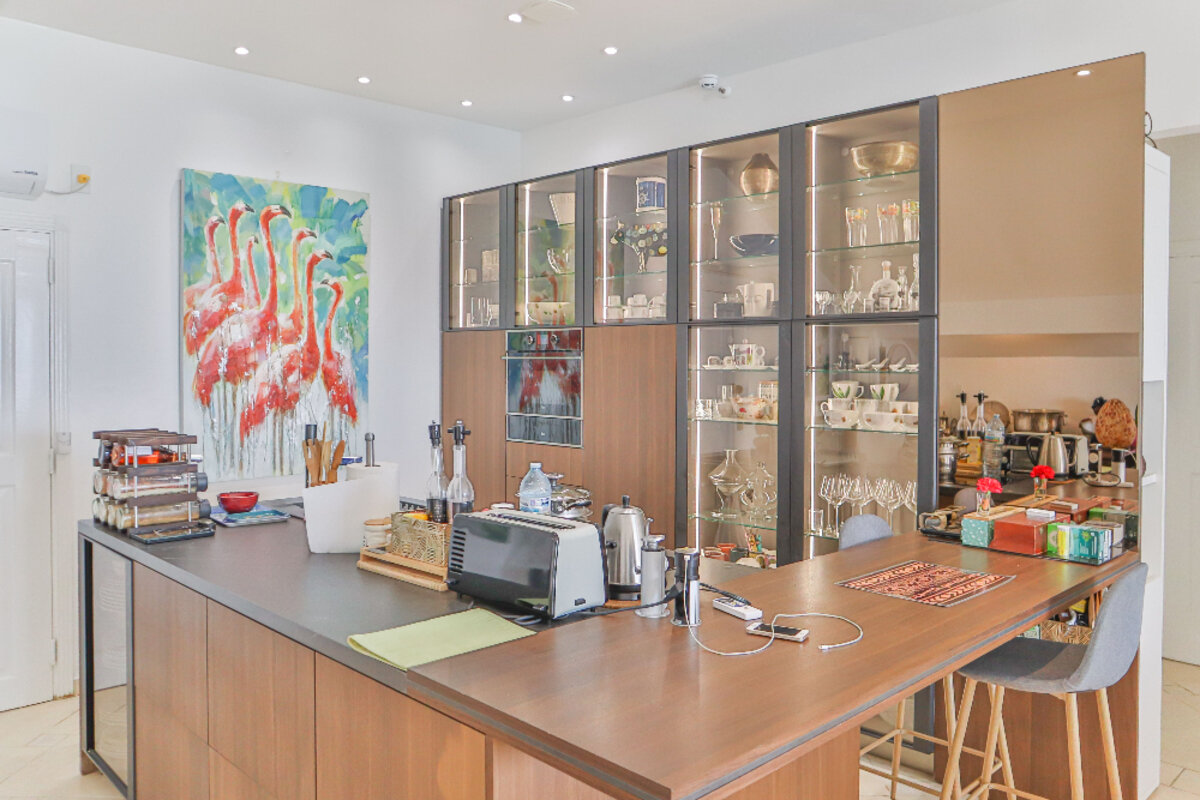 Beachfront Sapphire Penthouse