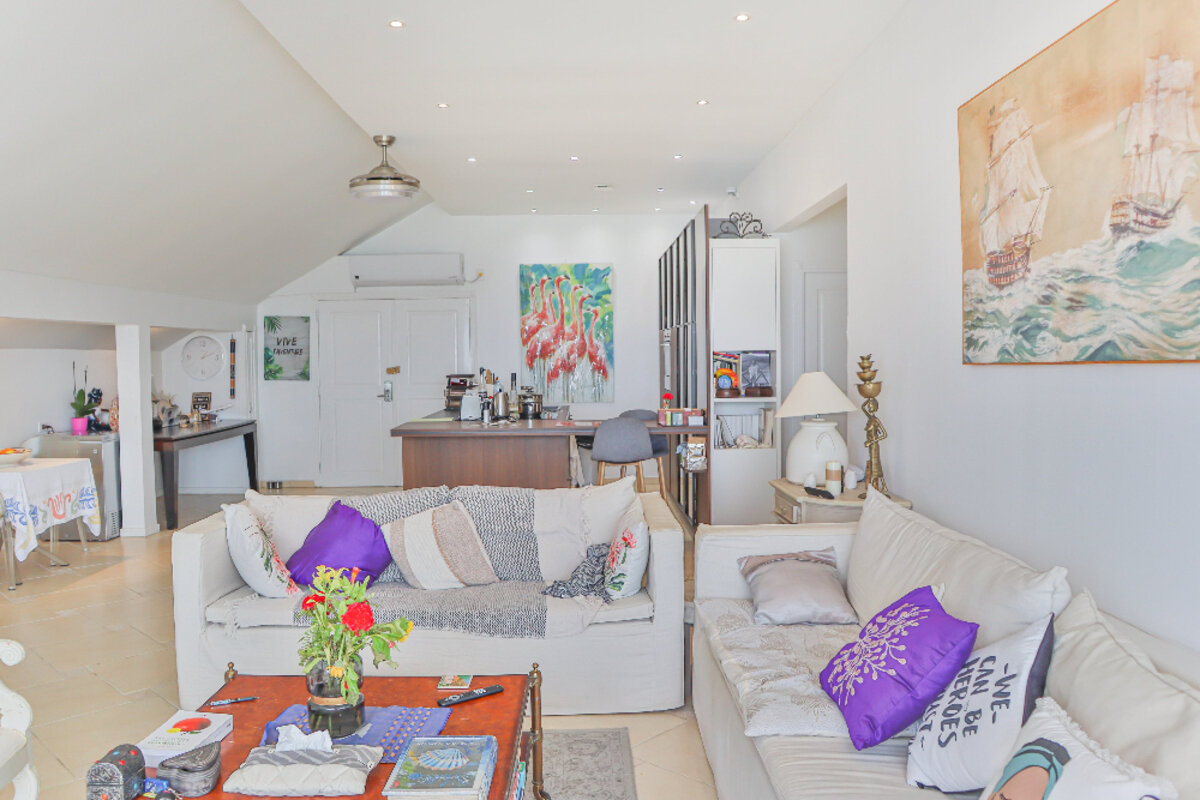 Beachfront Sapphire Penthouse