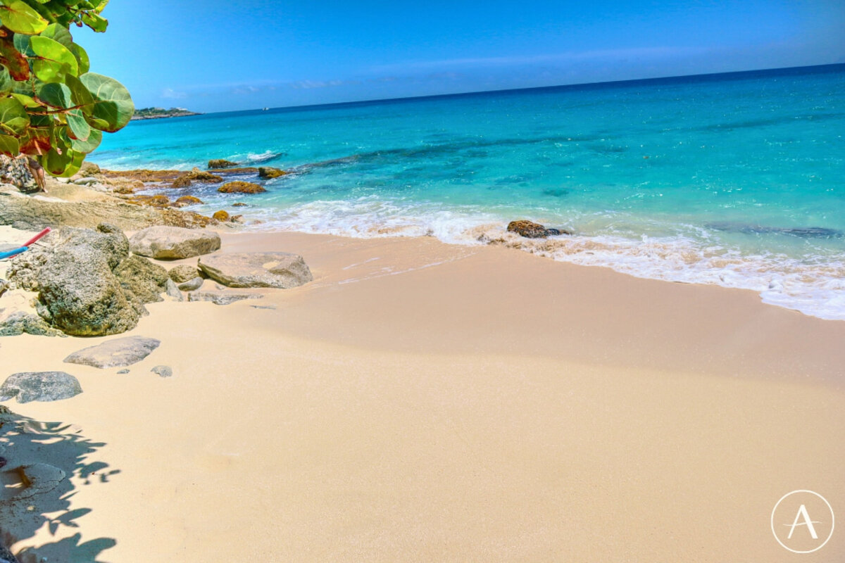 Beachfront Sapphire Penthouse