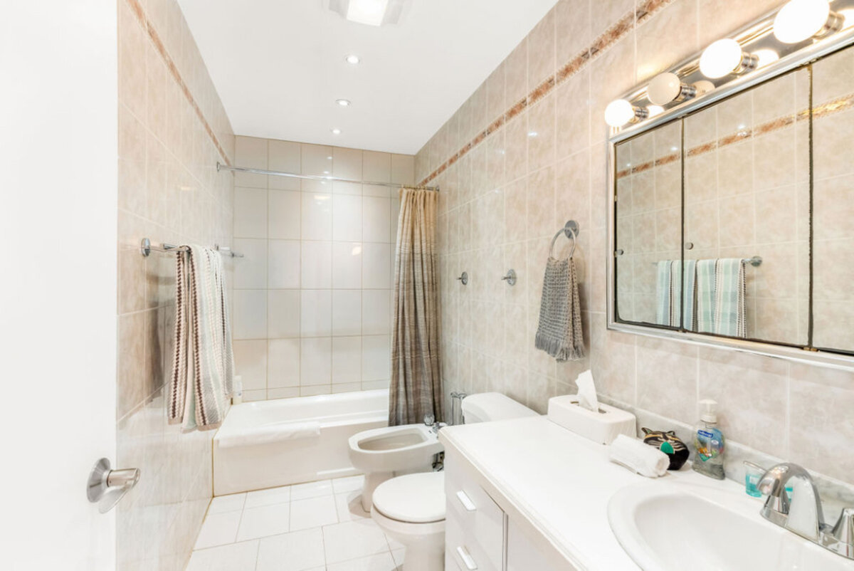 Beachfront Paradise in Cupecoy Beach