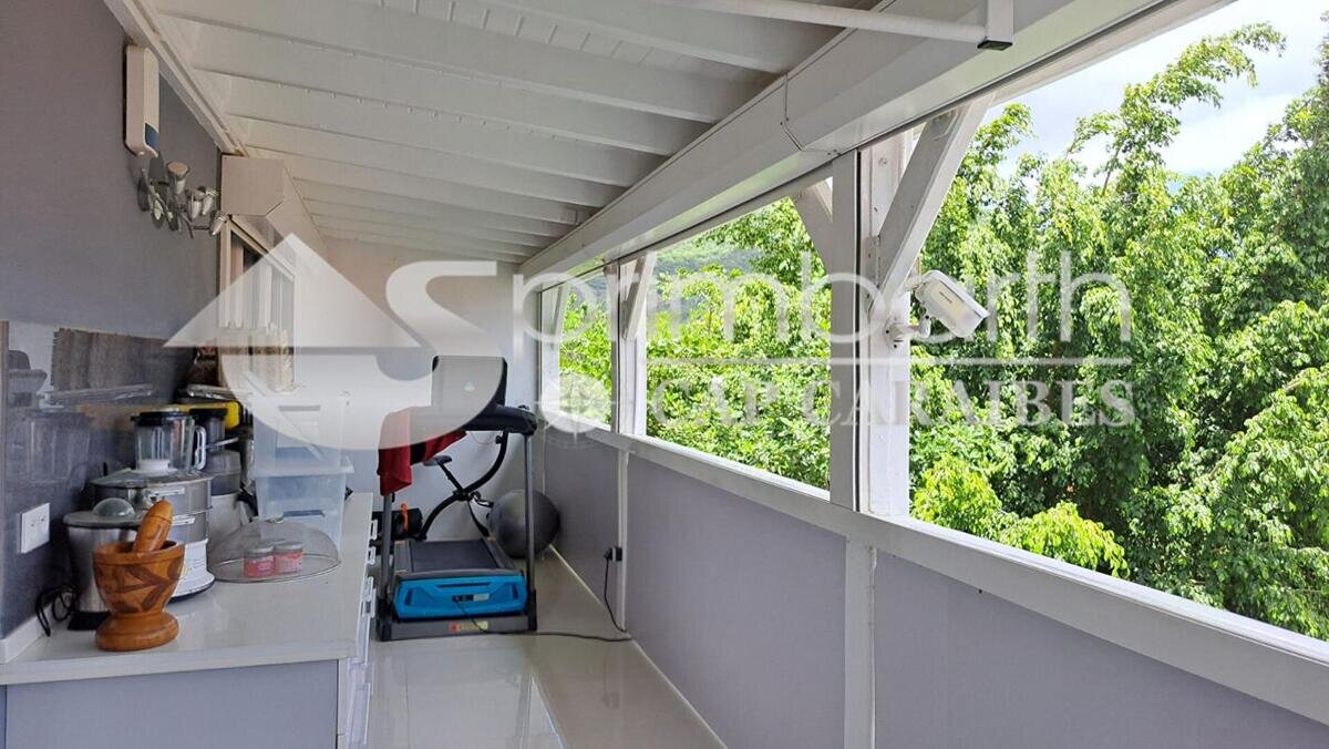 Maison 3 Chb piscine + 3 Apt