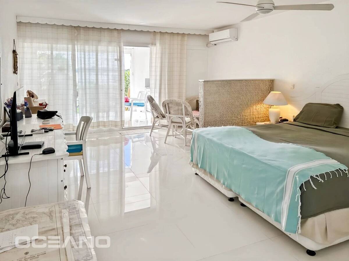 Charmant studio meublé avec vue panoramique sur le lagon