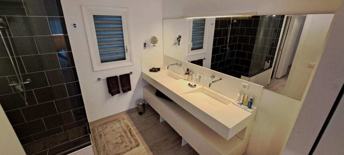 Villa haut de gamme avec vue mer sur 2000 m² de terrain