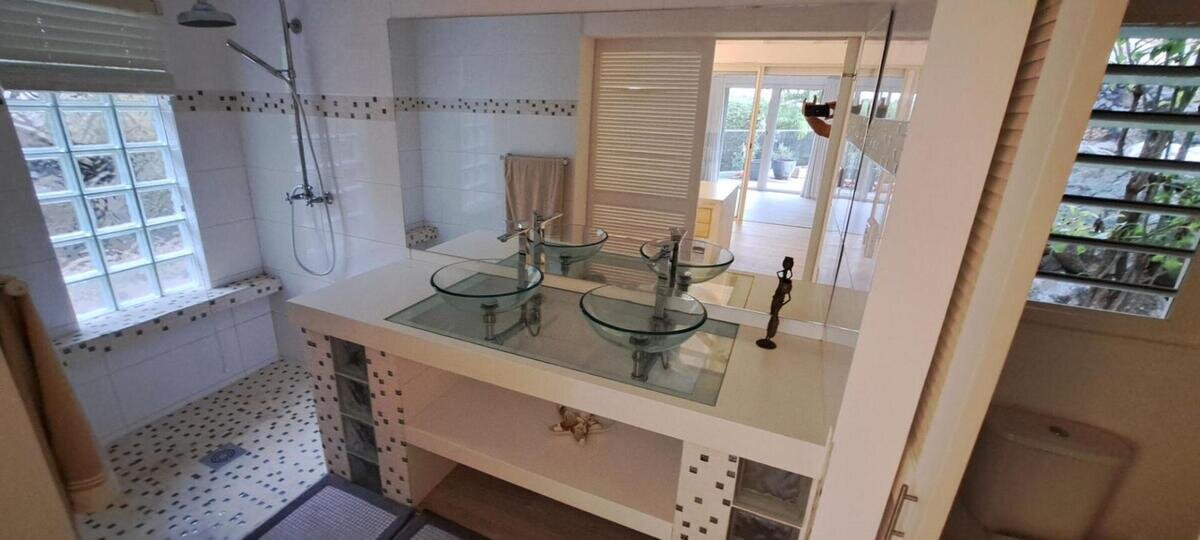 Villa haut de gamme avec vue mer sur 2000 m² de terrain