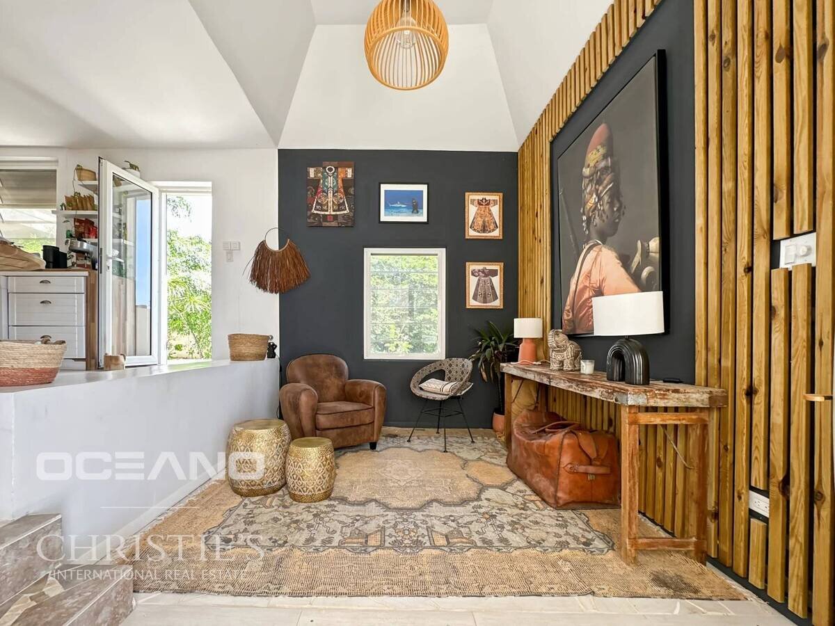 Pelican Key-Beautiful "Santa Fe" Style Home With Panoramic