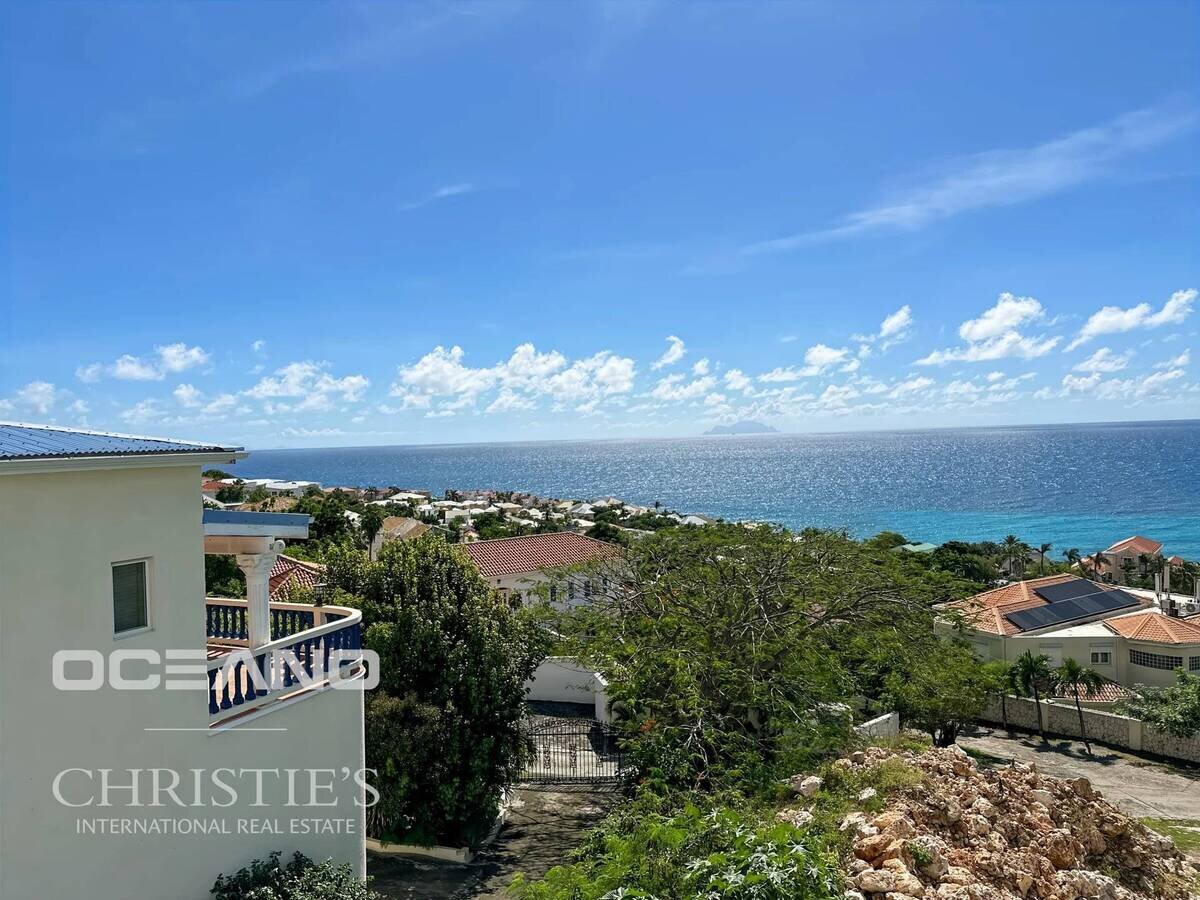 Pelican Key-Beautiful "Santa Fe" Style Home With Panoramic