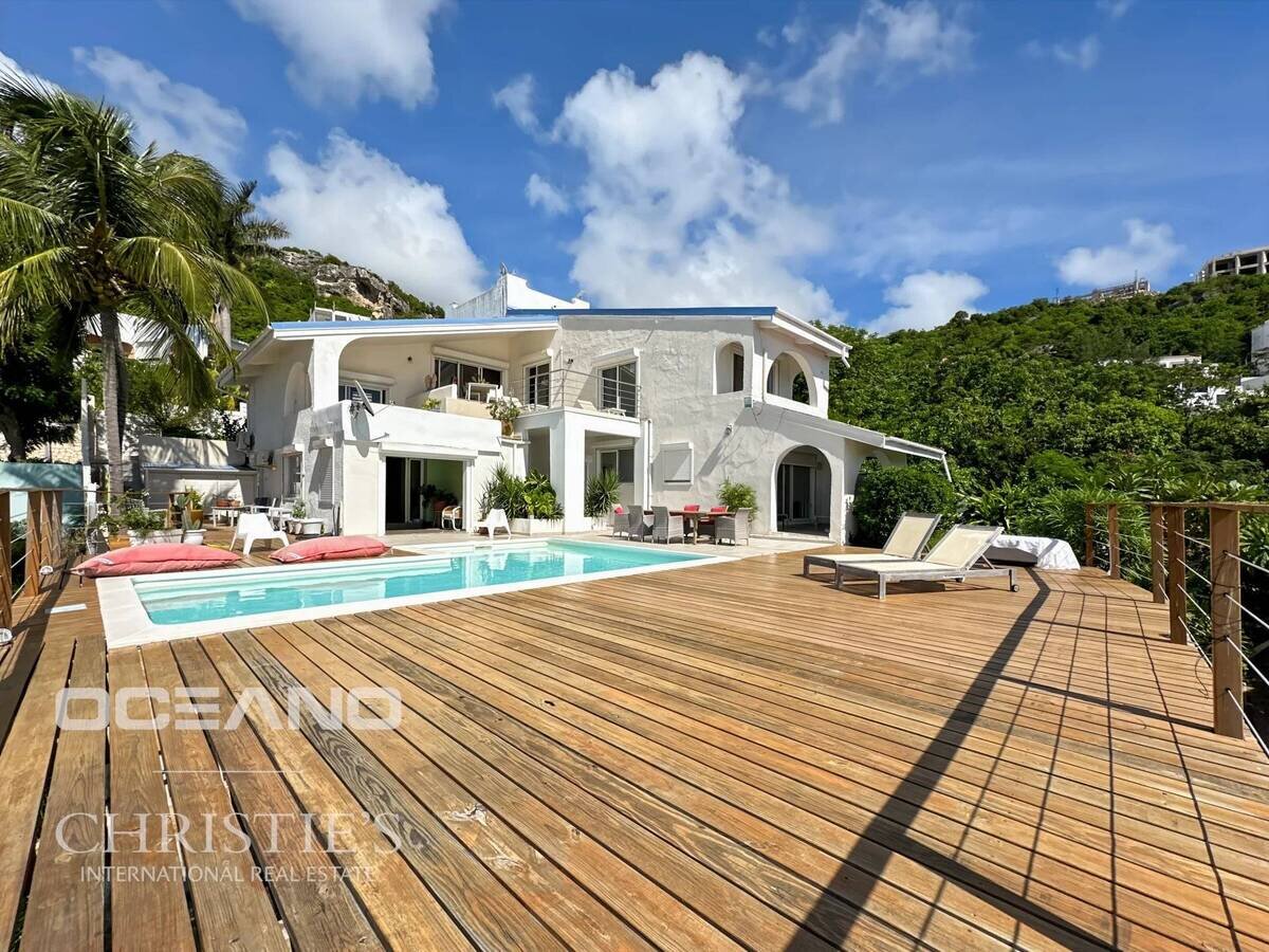 Pelican Key-Beautiful "Santa Fe" Style Home With Panoramic