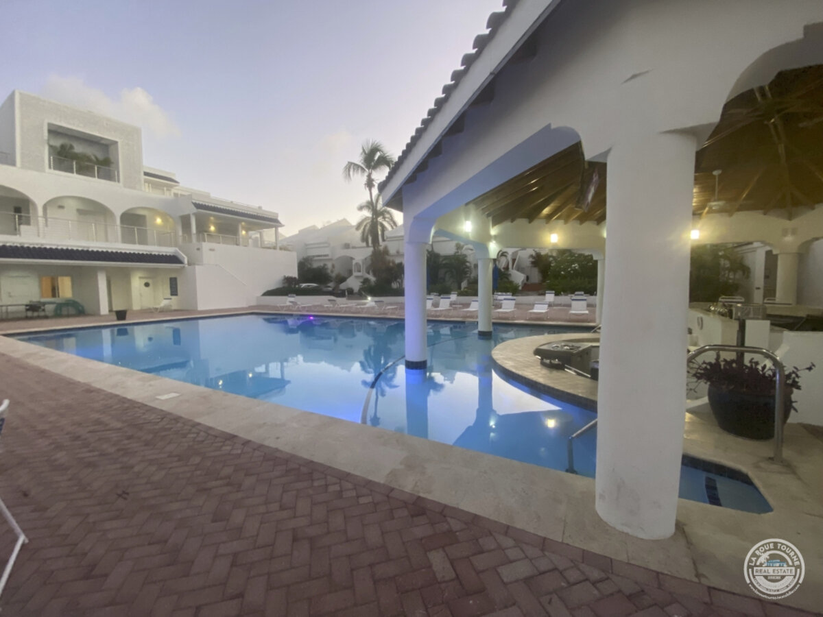 1713 - Appartement Type 3 Cupecoy À 830 000