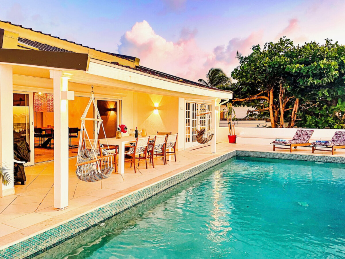 Seafront Villa Bonjour, Beacon Hill St. Maarten