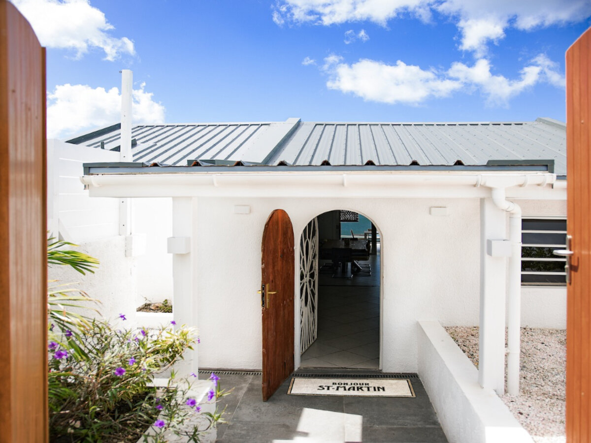 Seafront Villa Bonjour, Beacon Hill St. Maarten