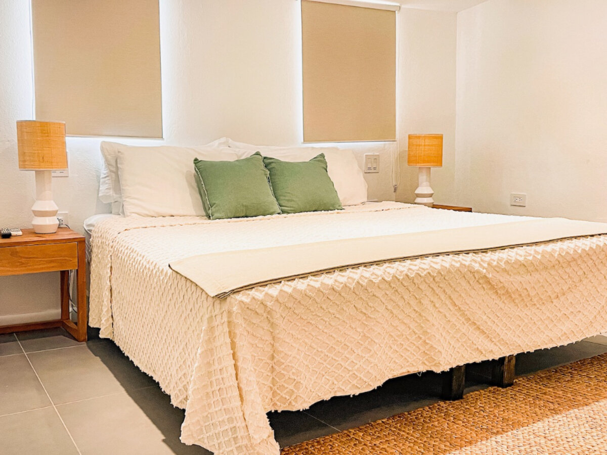 Seafront Villa Bonjour, Beacon Hill St. Maarten