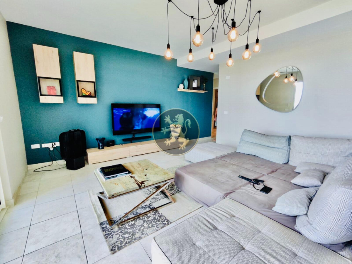 Luxurious Condo with Stunning Water Views