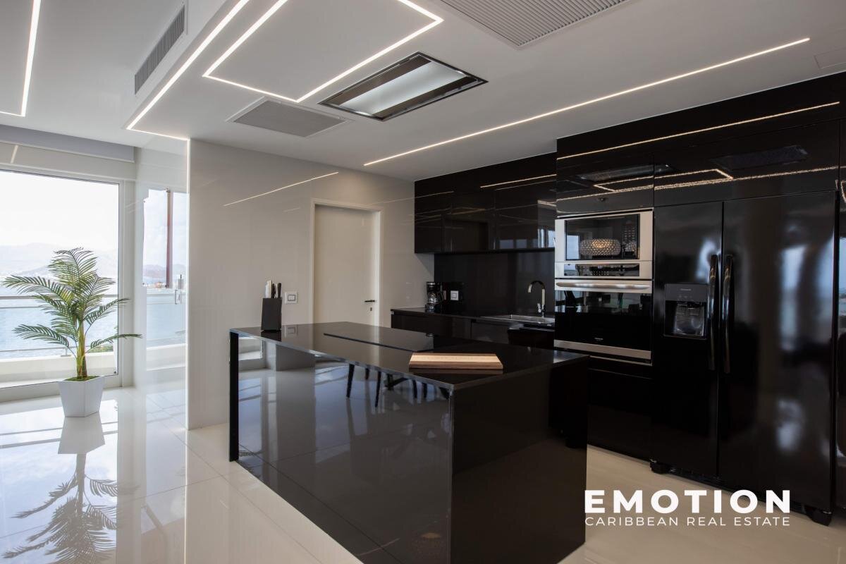 Penthouse - 360o Sea View