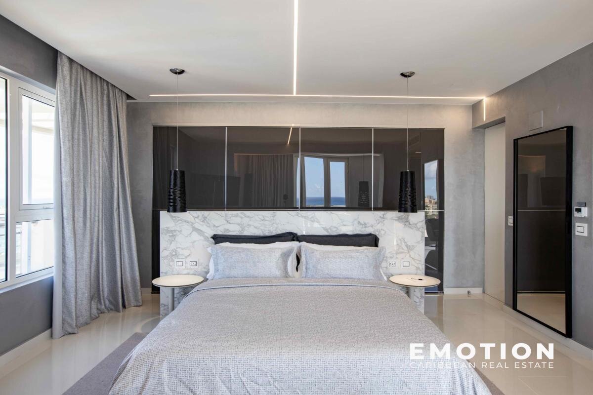 Penthouse - 360o Sea View