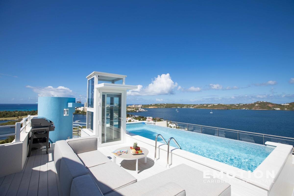 Penthouse - 360o Sea View