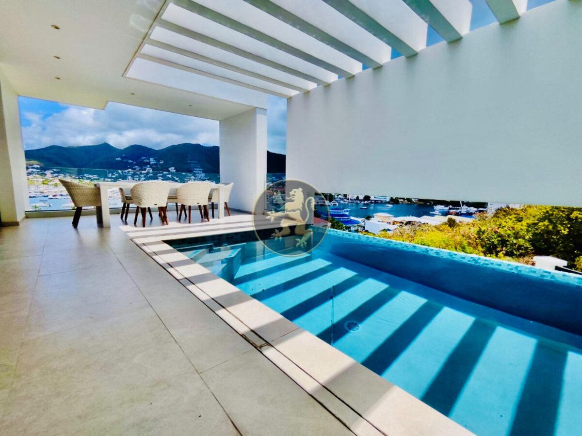 🔸3BR/3.5BA Townhouse🔸📍Simpson Bay #355