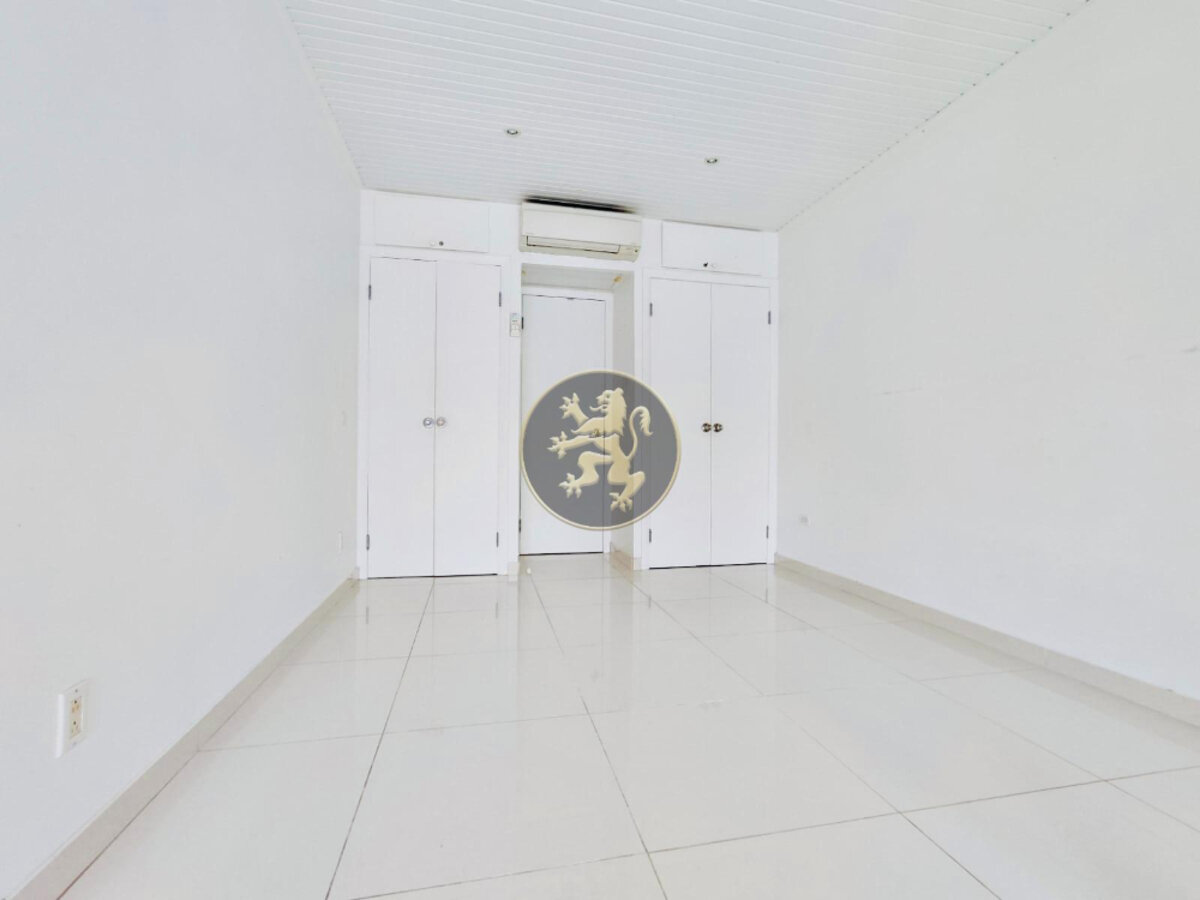 Waterfront Studio with Private Boat Slip & Parking