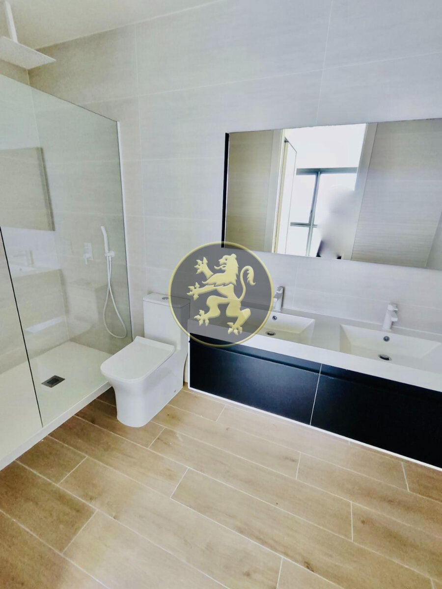 Discover Elegant Living in an Ocean-View Condo