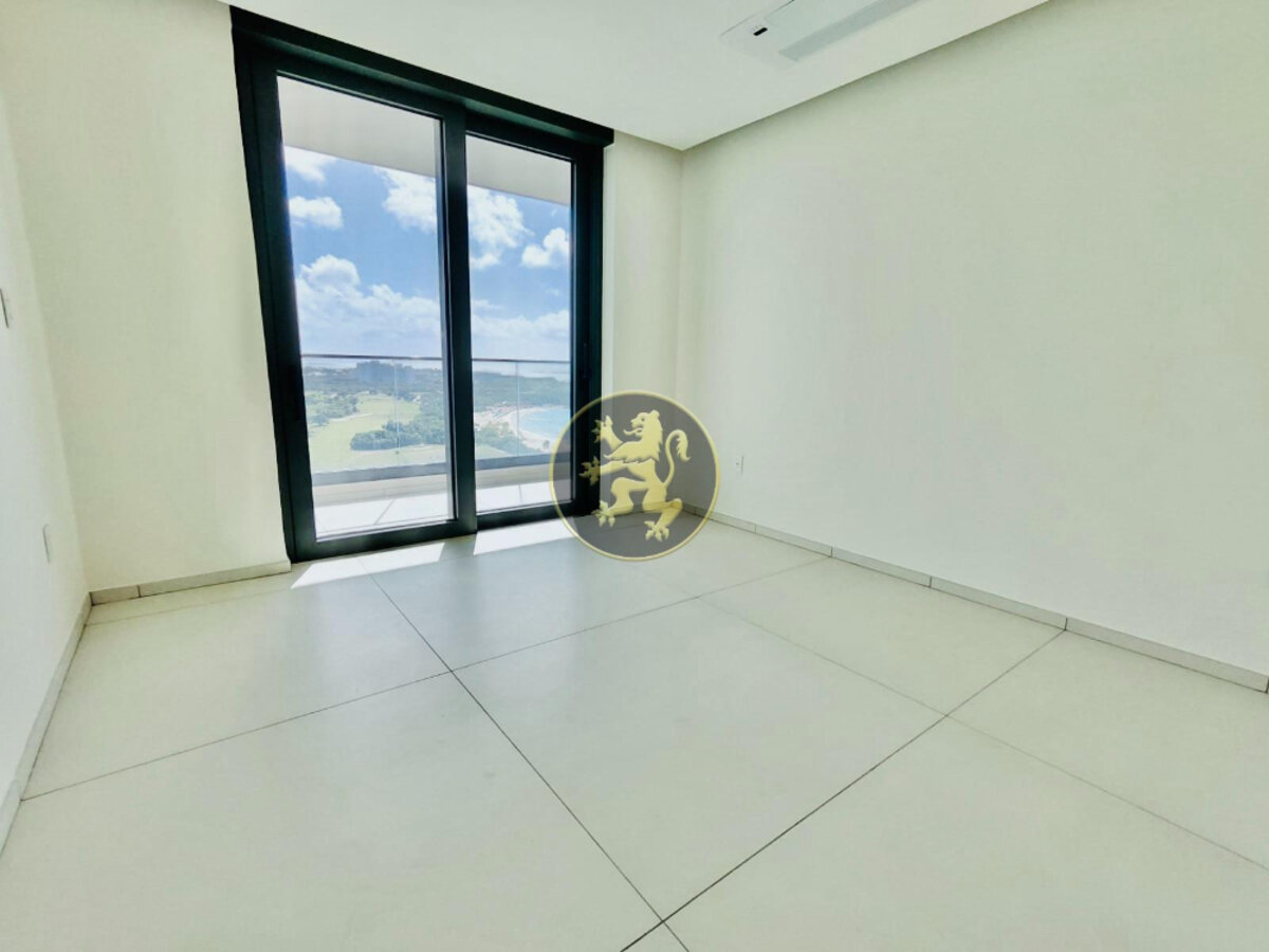 Discover Elegant Living in an Ocean-View Condo