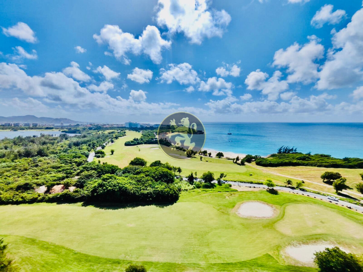 Discover Elegant Living in an Ocean-View Condo