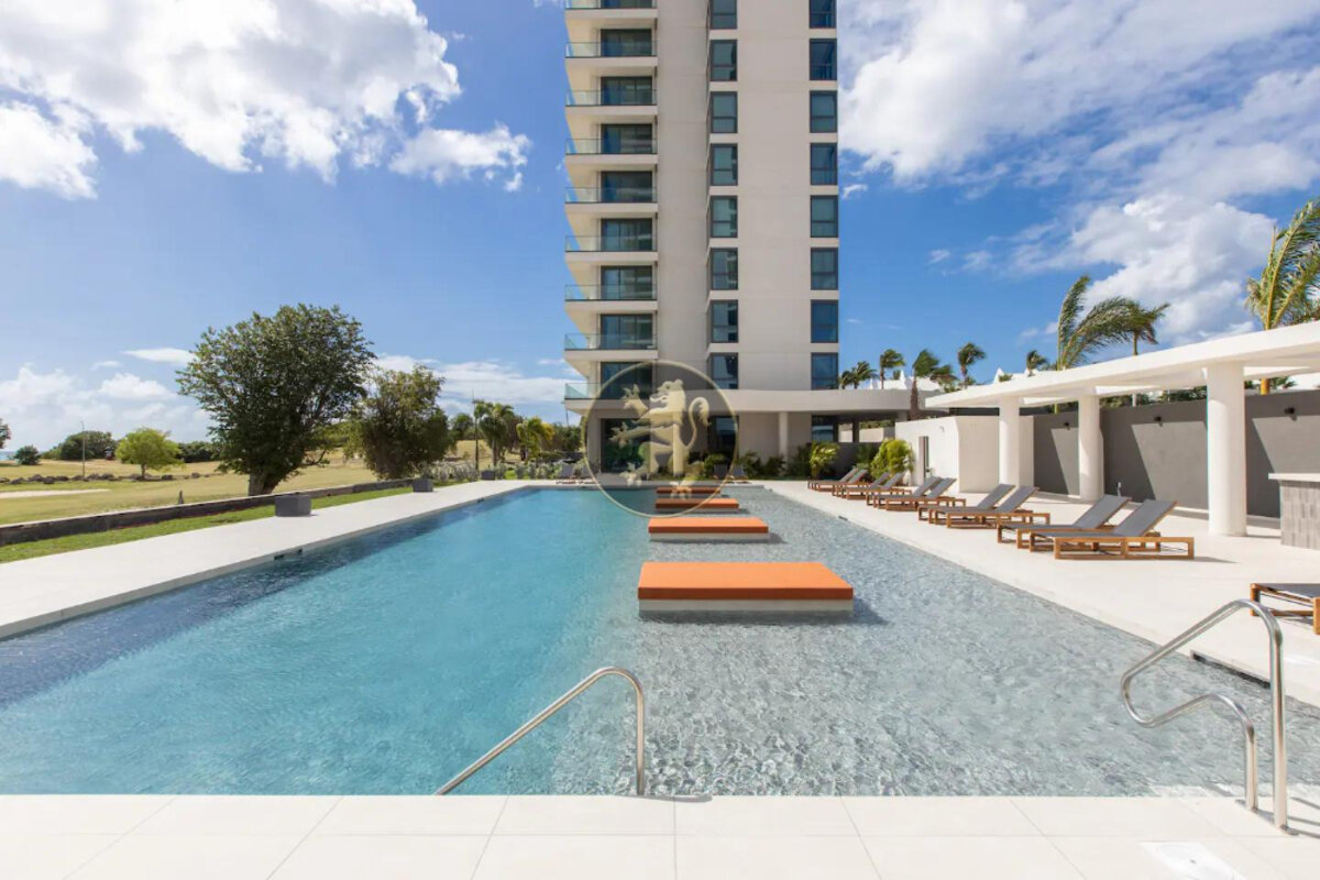 Discover Elegant Living in an Ocean-View Condo