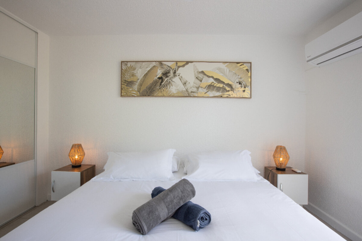 Rare type 2 sur la plage