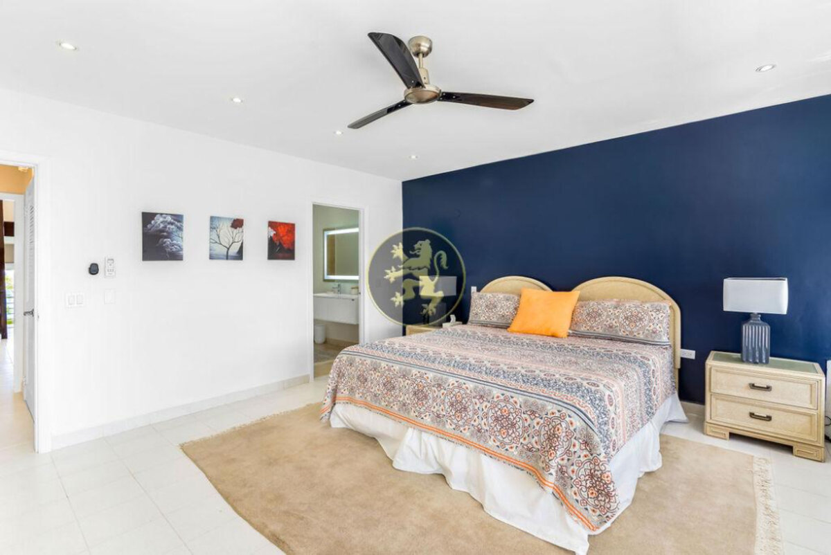 Oceanfront Luxury Awaits at Cupecoy Beach Club