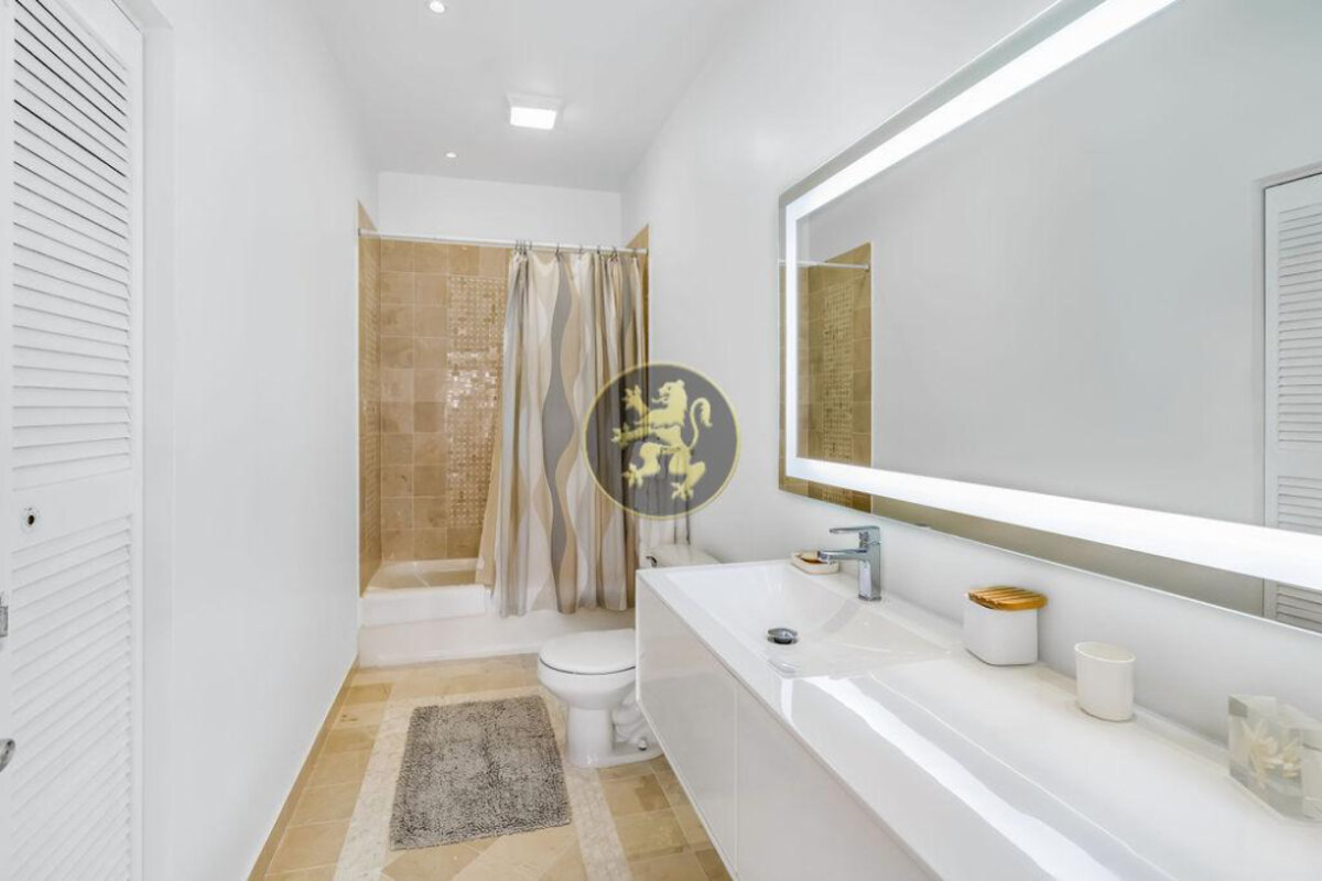 Oceanfront Luxury Awaits at Cupecoy Beach Club