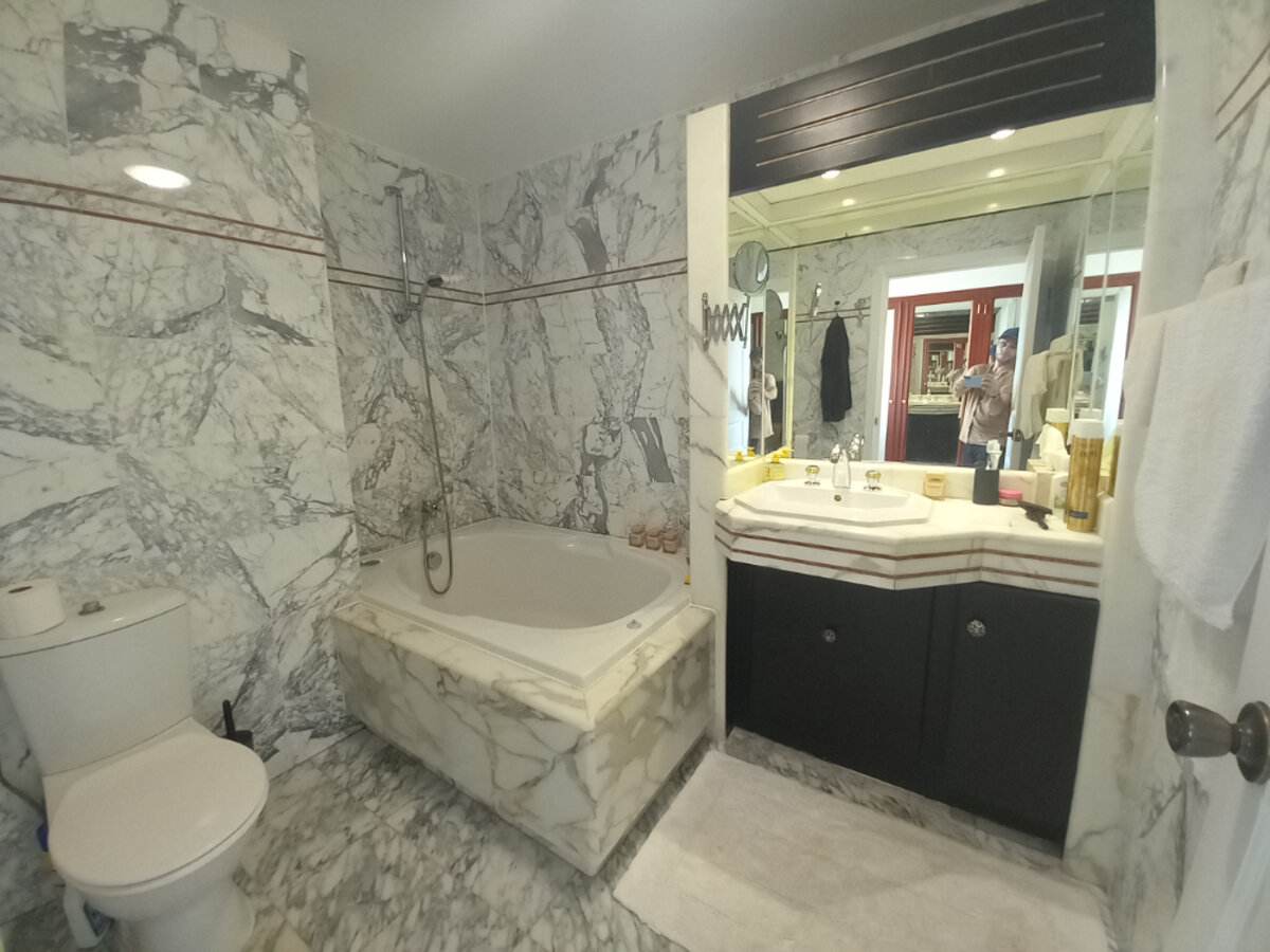 Infinity sapphire view 2 bed