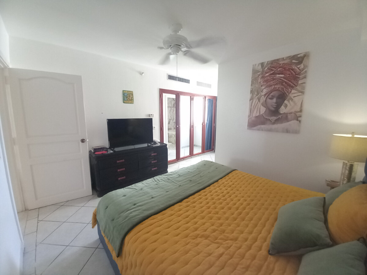 Infinity sapphire view 2 bed