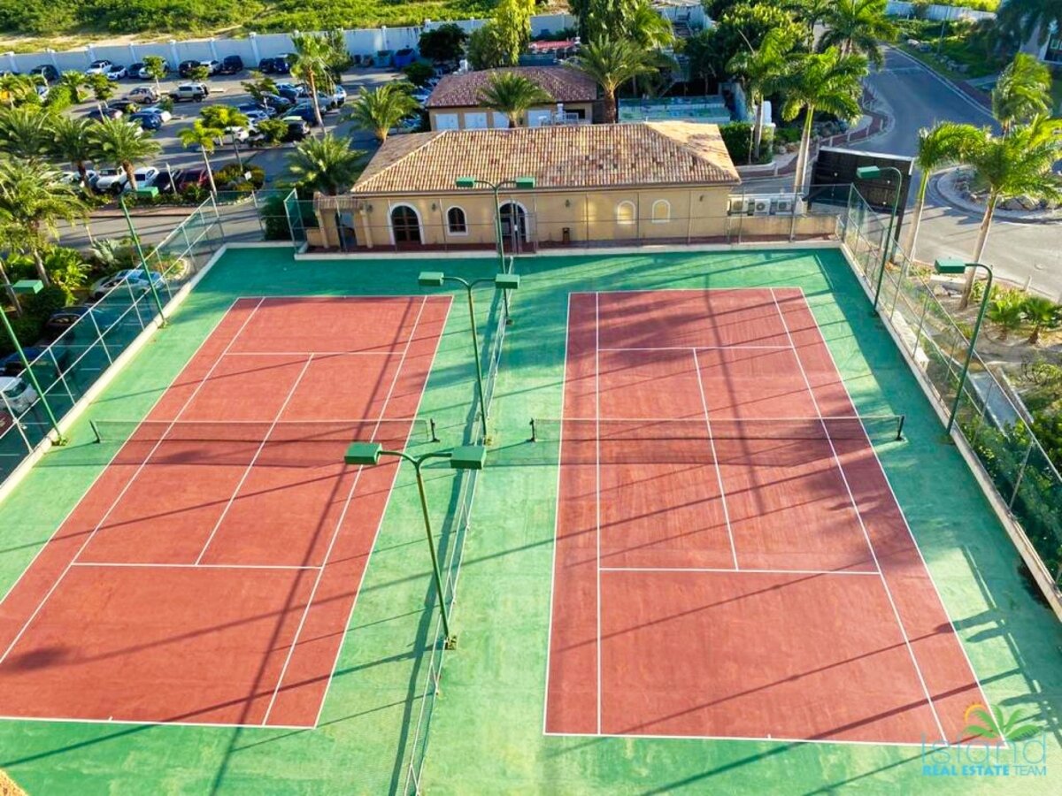 Porto Cupecoy 1 Bedroom Condo