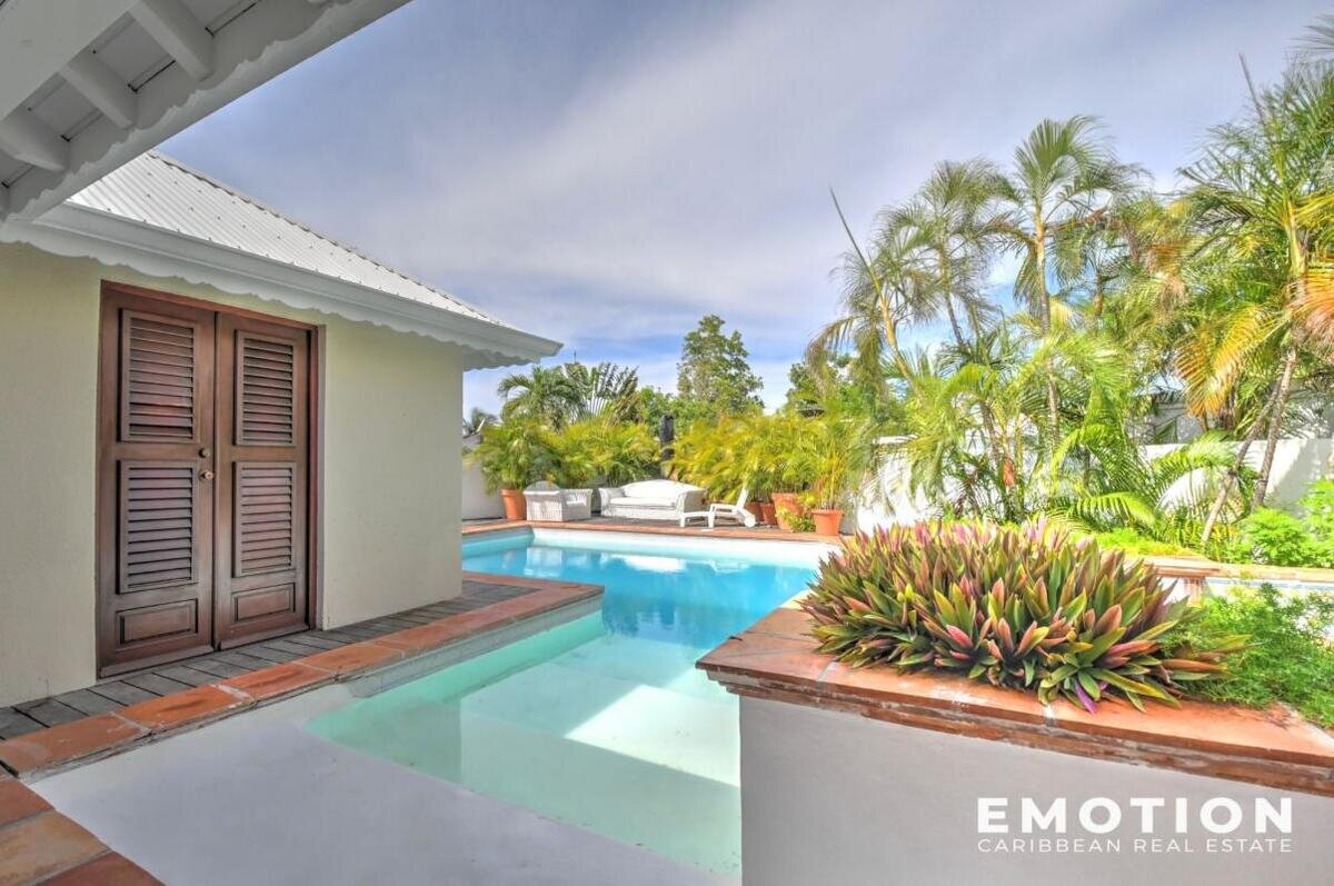 Villa T5 With Pool - Nettlé Bay