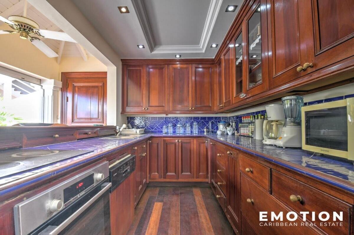 Villa T5 With Pool - Nettlé Bay