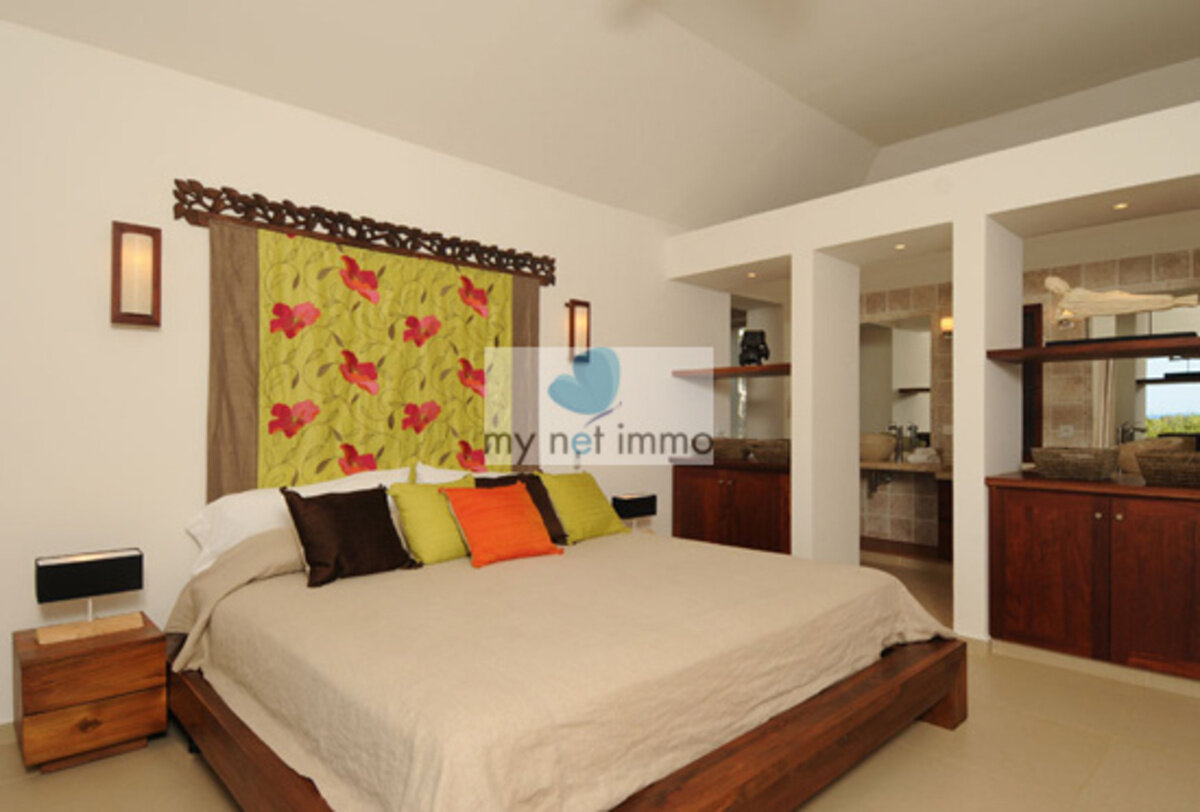 Villa 200M2 3 Ch + Piscine Terres Basses