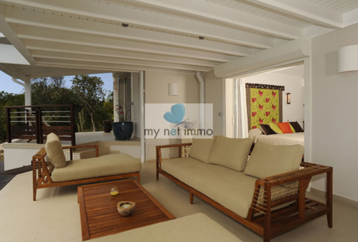 Villa 200M2 3 Ch + Piscine Terres Basses