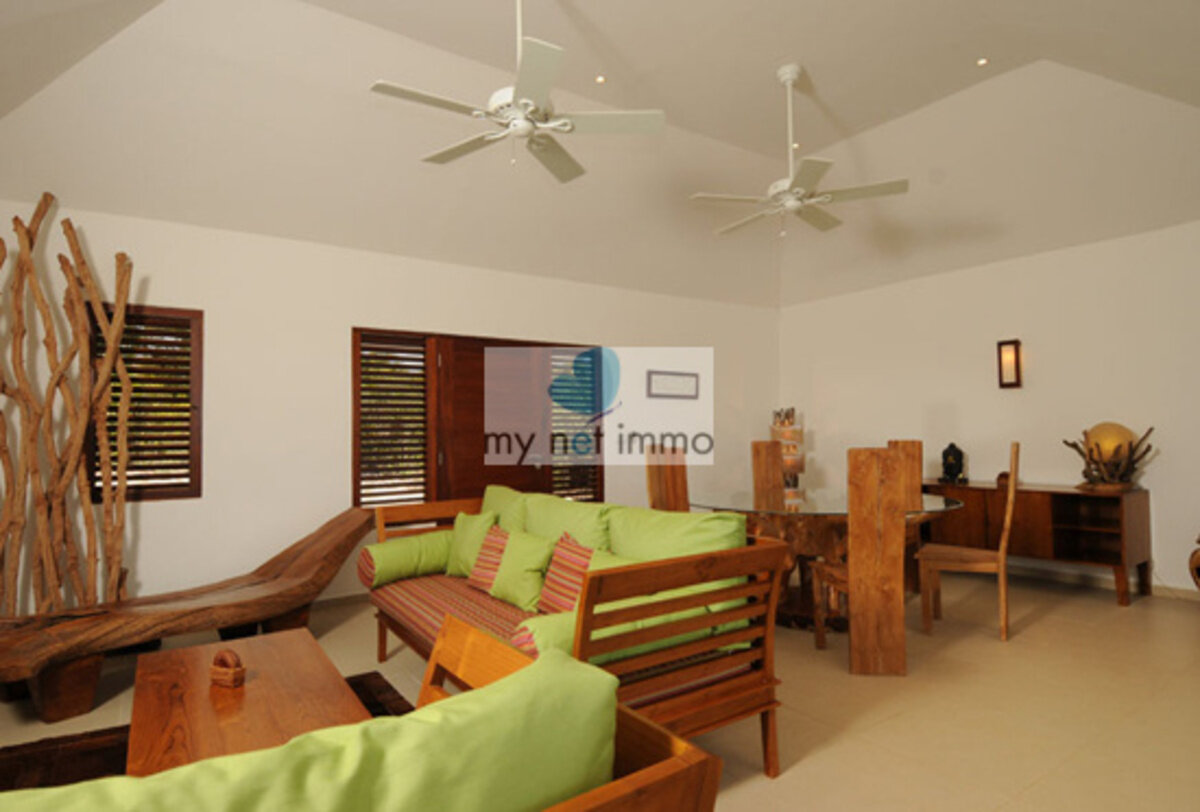 Villa 200M2 3 Ch + Piscine Terres Basses